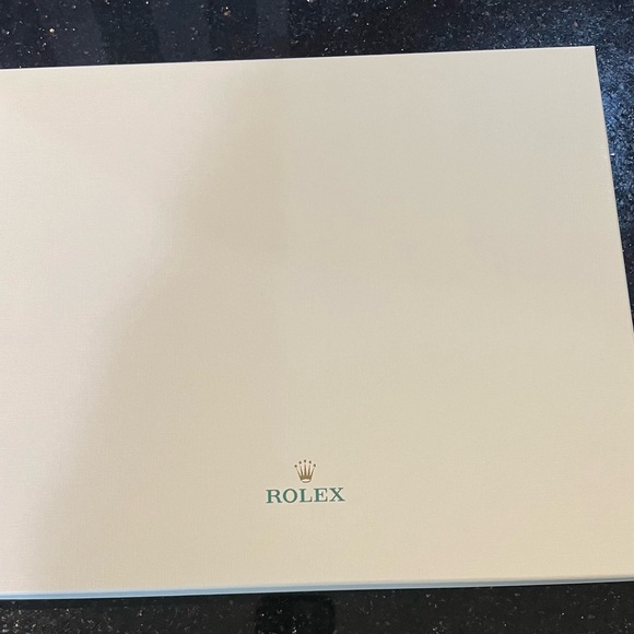 NWT Rolex Unisex, Brown & Gray Scarf, new, complete with original box and paper - Picture 14 of 16